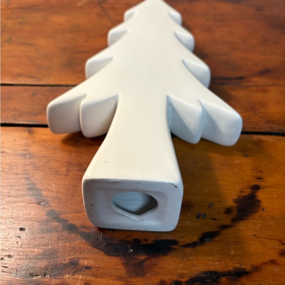 Ceramic Christmas Tree White Holiday Decor 11x6” - Picture 5 of 7